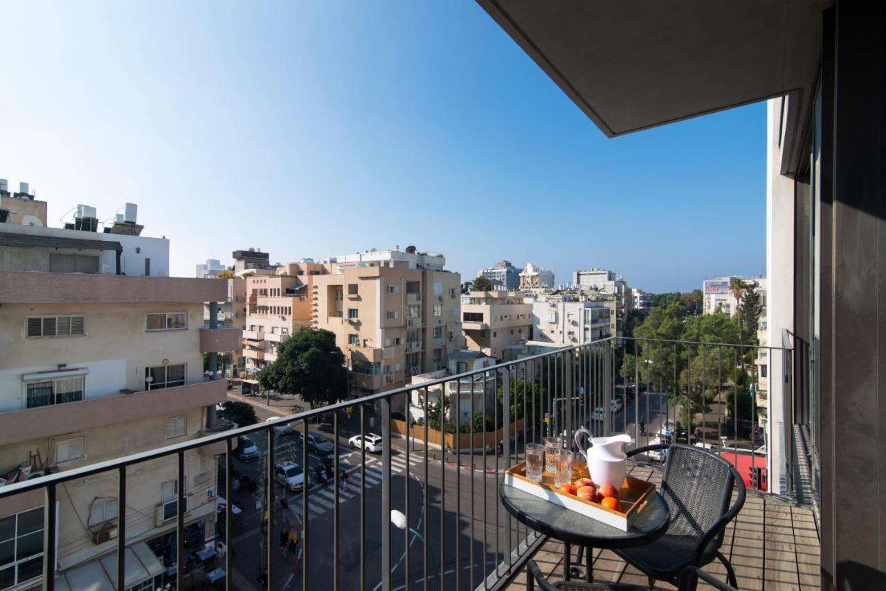Hilton Bay Apartment With The Shelter Tel Aviv Eksteriør bilde